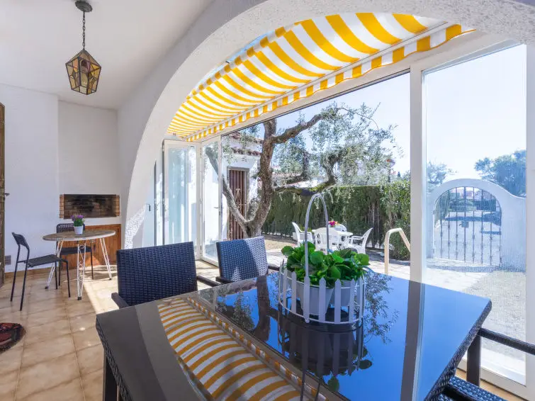 Casa Villa 3 Dormitorios Alquiler Cambrils Espa	1a