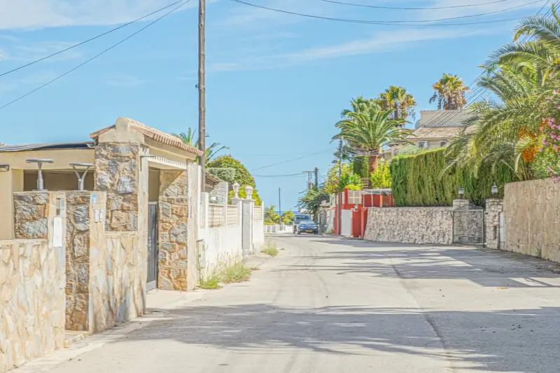 Terreno en Venta Benissa Cala Baladrar 826m2 Vistas al Mar