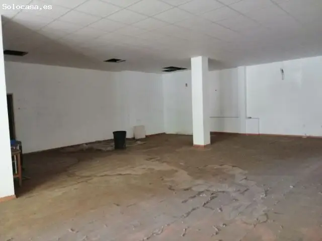 Local Comercial en Alquiler en Avenida Ricardo Carapeto Badajoz