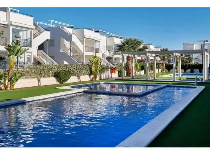 Bungalow en venta Torrevieja 3 dormitorios 2 baños