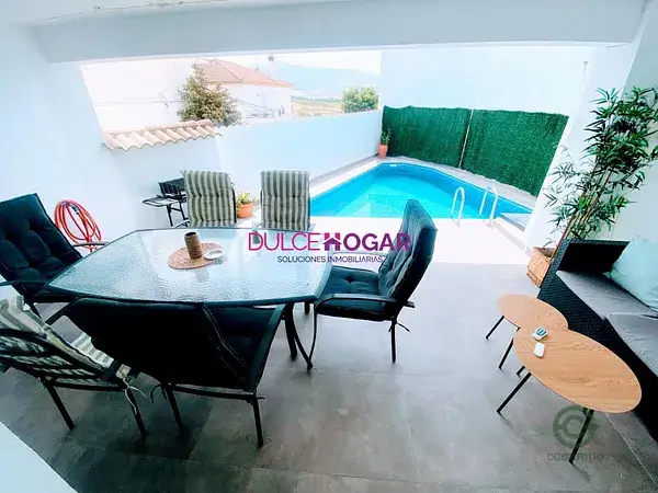 Chalet en Ronda con Vistas a la Sierra y Licencia Turistica