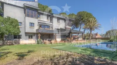 Villa de Lujo en Golf Sant Cugat 806m2 6 habitaciones