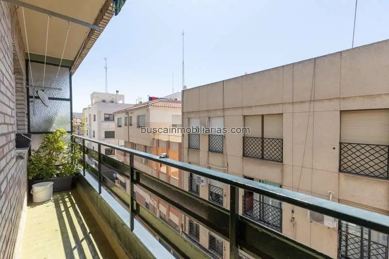 Piso en venta en Granada - La Cruz - 3 dormitorios