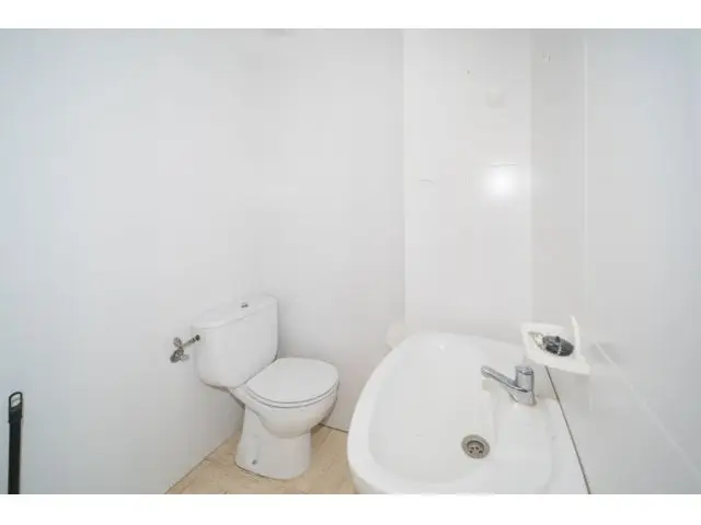 Local en Venta Roquetas de Mar 72m2 Calle Transitada