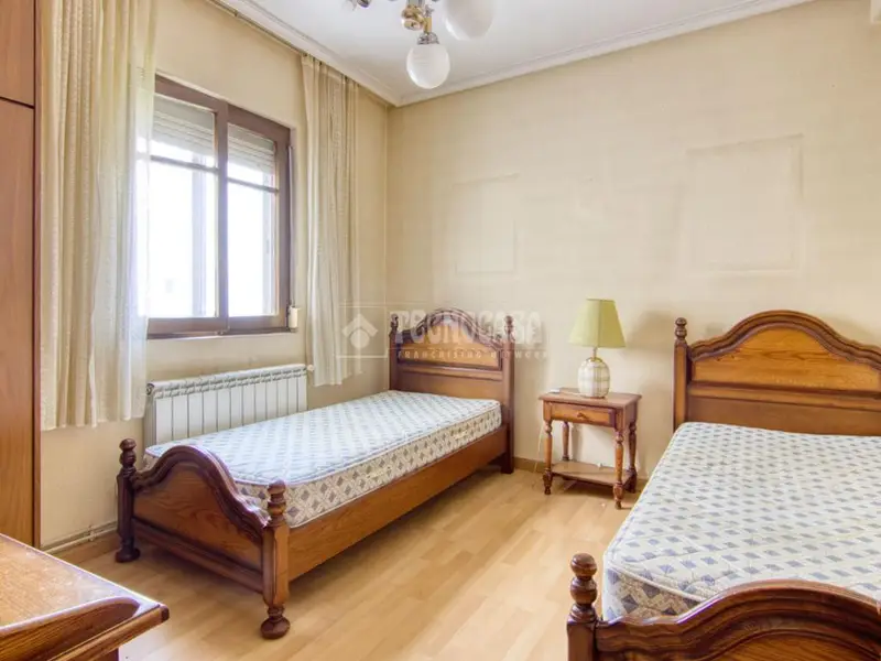 Piso en venta Parquesol 2 dormitorios actualizado