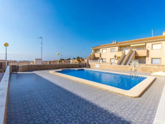 Apartamento 2 Dormitorios Puerto Mazarron
