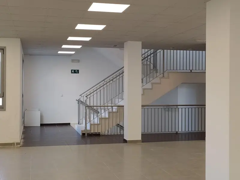 Oficina en alquiler en Culleredo, A Coruña