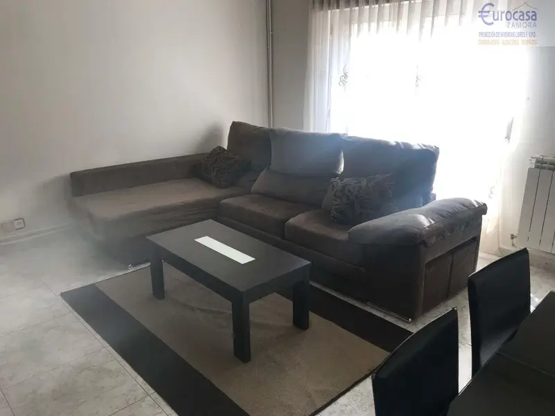 Piso en Venta Zamora Cardenal Cisneros 3 Dormitorios Garaje Campus Universitario