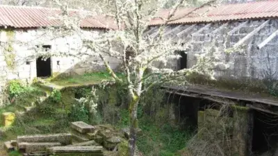 Casa Rustica y Pazo en Venta Amoeiro