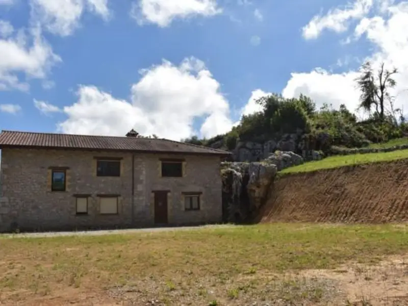 venta Chalet en Escobedo de Camargo, Cantabria (35059519387.100500)- Globaliza