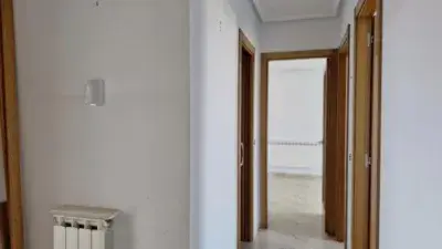 Piso en venta en Noja con vistas al mar y piscina