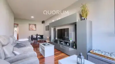 Piso en venta en San Vicente centro: 2 habitaciones, garaje y trastero