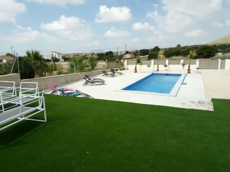 Villa Moderna en Muchamiel con Piscina y Barbacoa