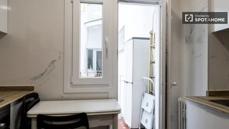 Apartamento 4 Dormitorios 2 Baños Madrid