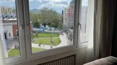 Piso en alquiler en Plaza Euskadi