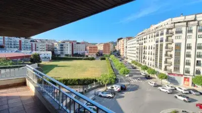 Piso en venta en Ponteareas Centro 3 fachadas