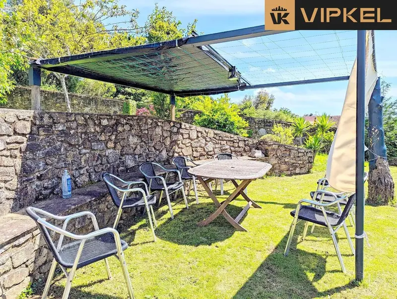 Casa de Piedra en Narón con Gran Terreno 1678m2