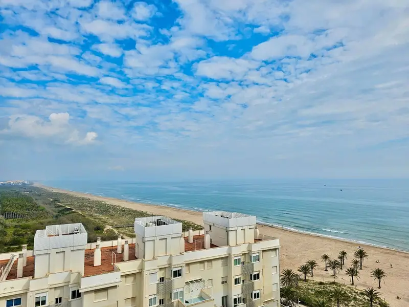Apartamento en Gandía con Vistas a la Playa