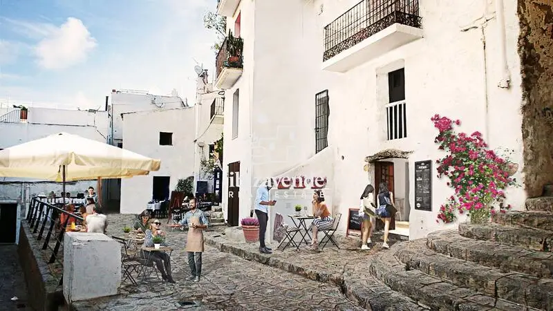 Local Comercial en Casco Antiguo de Ibiza Para Reformar