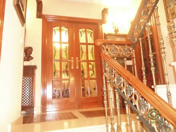 Casa en Jaen 5 Dormitorios 3 Salones Gran Oportunidad
