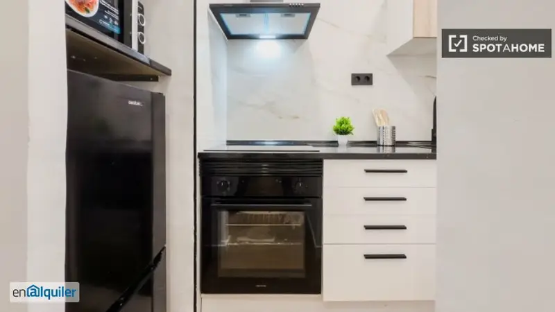 Apartamento 1 Dormitorio Torrassa gastos incluidos