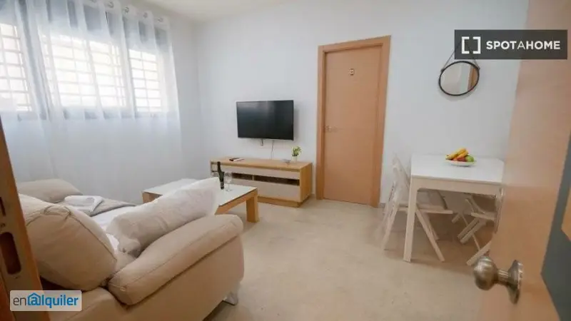 Apartamento 2 dormitorios en Tetuán Planta Baja con Patio