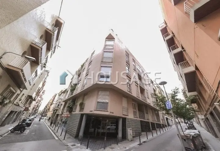 Piso en venta en Barcelona cerca del Parque Güell
