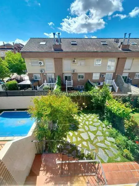 Adosado en Alcalá de Henares 117m² 3 Dormitorios Garaje Patio