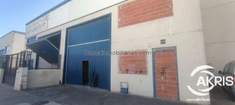 Nave Industrial en Venta El Viso de San Juan