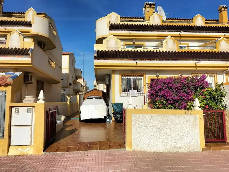 Adosado 3 Dormitorios Playa Flamenca Alicante