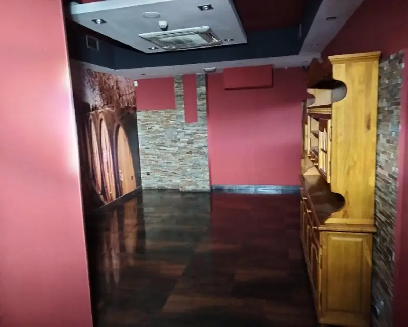 Local en Venta en Sese
															 a 113.9 m2