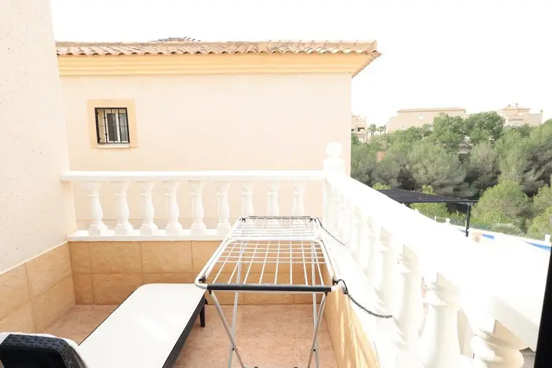 Villa en Venta cerca de la Playa 2 Dorm 1 Baño Piscina Comunitaria