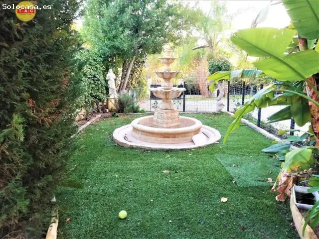 Chalet con Piscina Privada en Pinares de Lepe