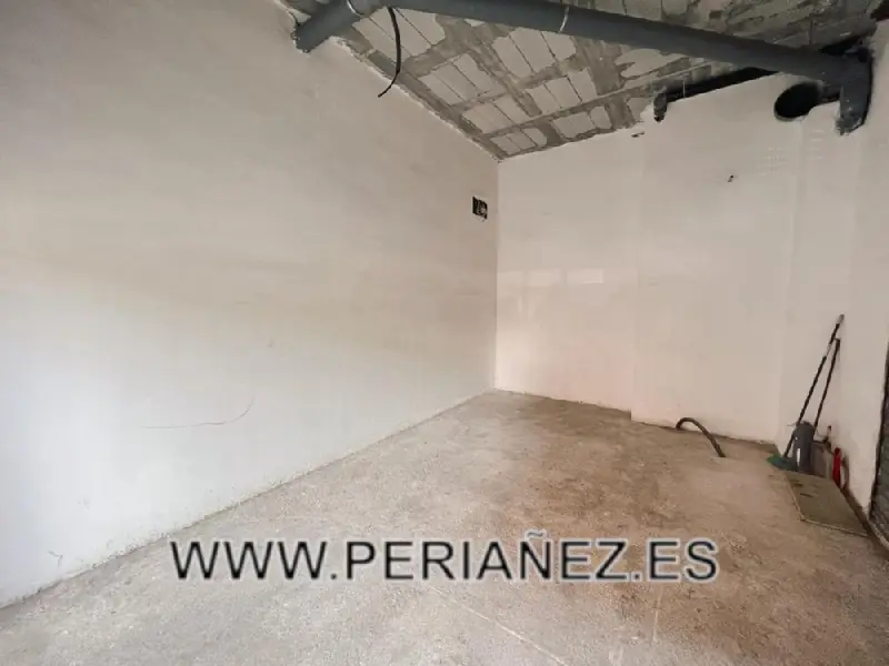 Venta Local Comercial Estruch El Prat de Llobregat
