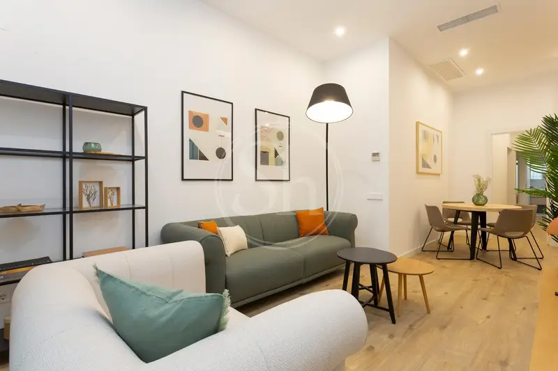 Apartamento en Alquiler Temporada Eixample 130m2 3 Habitaciones