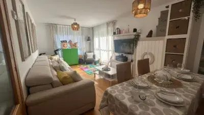Piso en Venta en Gama: Hogar Cómodo y Luminoso