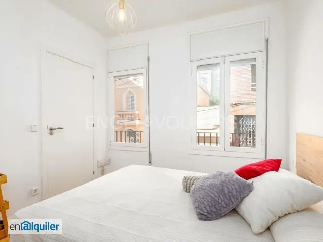 Alquiler Piso Ascensor Gracia 3 Dormitorios 2 Baños Amueblado