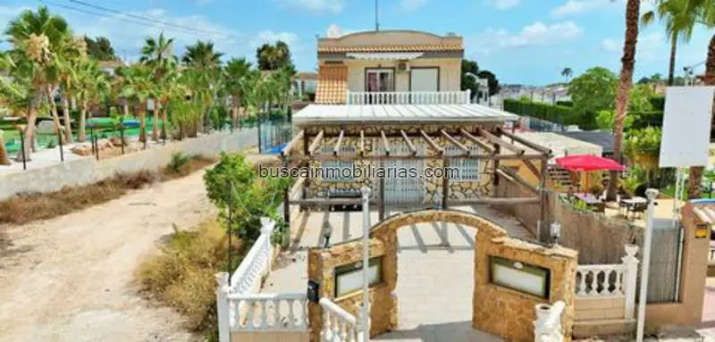 Local comercial en venta en Orihuela Orihuela-Costa
