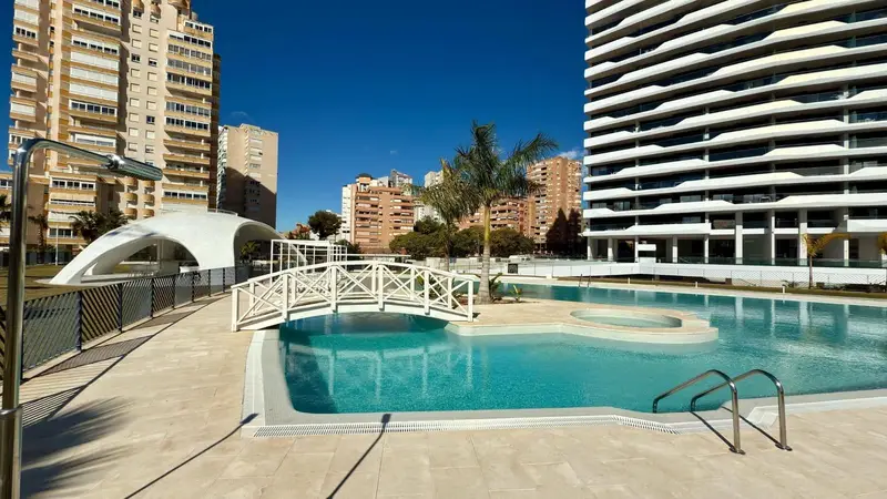 Apartamento en alquiler en Benidorm, Alicante