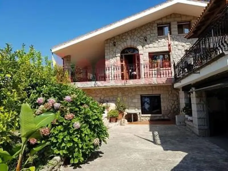 venta Chalet en Reocin, Cantabria (SRD-X-559)- Globaliza