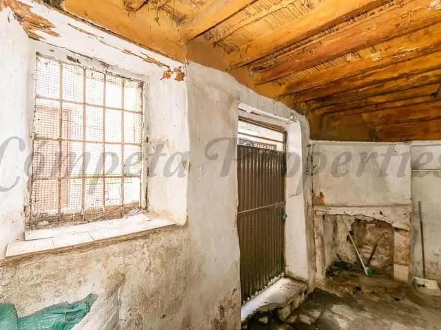 Casa Adosada 1 Dormitorio Sayalonga