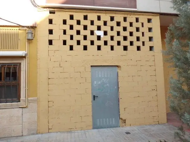 Local Comercial en Venta Almansa 82m2 94m2