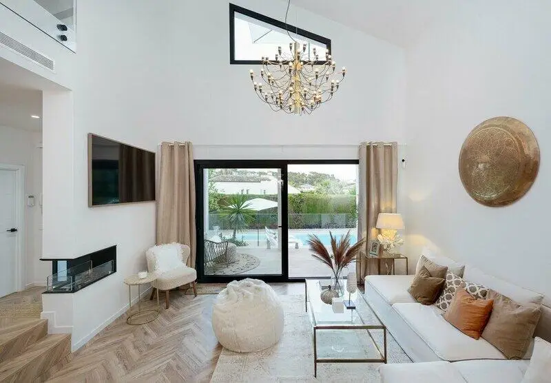 Villa en Venta Nueva Andalucia 4 Dormitorios