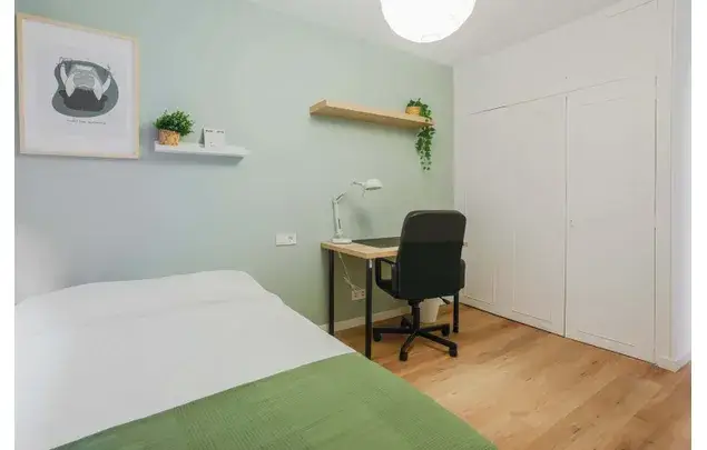 Habitaci
ón 170m
² Castell
ón de la Plana