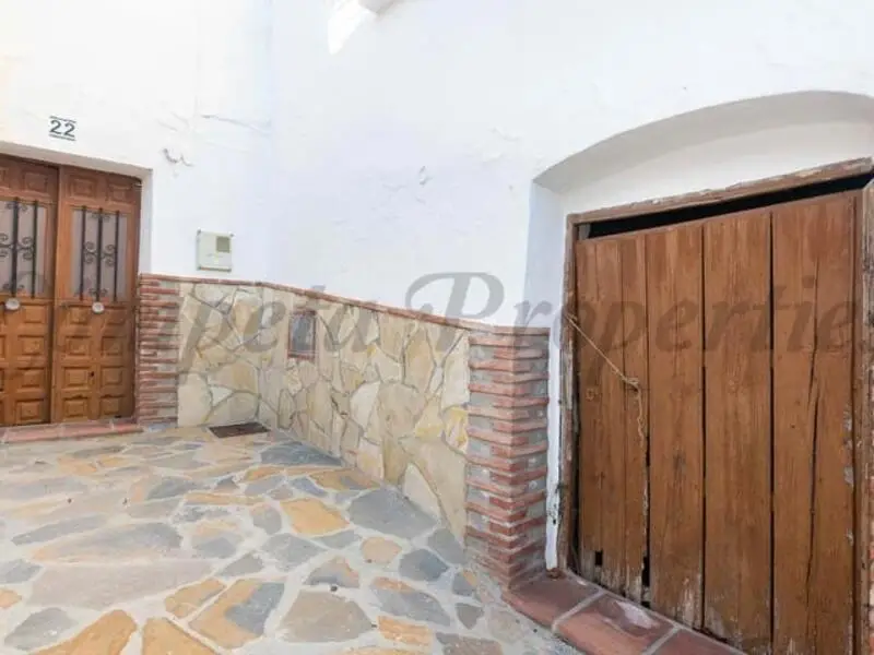 6 Dormitorios Casa de Pueblo Corumbela Malaga Reforma