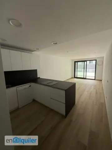 Alquiler Atico 3 habitaciones 2 baños Centro Andorra la Vella