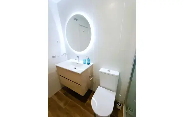 Habitación Amueblada Madrid - Estudiantes y Jóvenes Profesionales