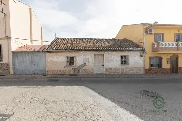 Casa en Atarfe 326m2 con 150m2 construidos