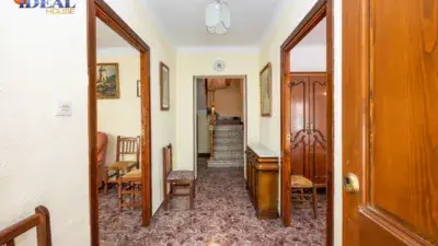 Casa en Cozvíjar: Ideal para Turismo Rural o Vivienda