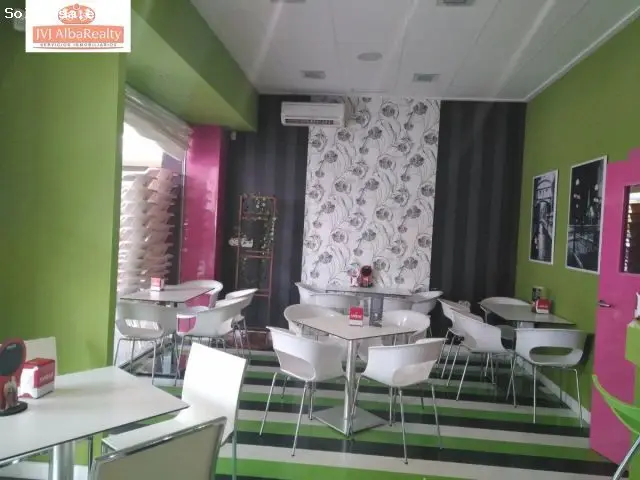 Cafeteria en Venta Facultad de Medicina Equipada